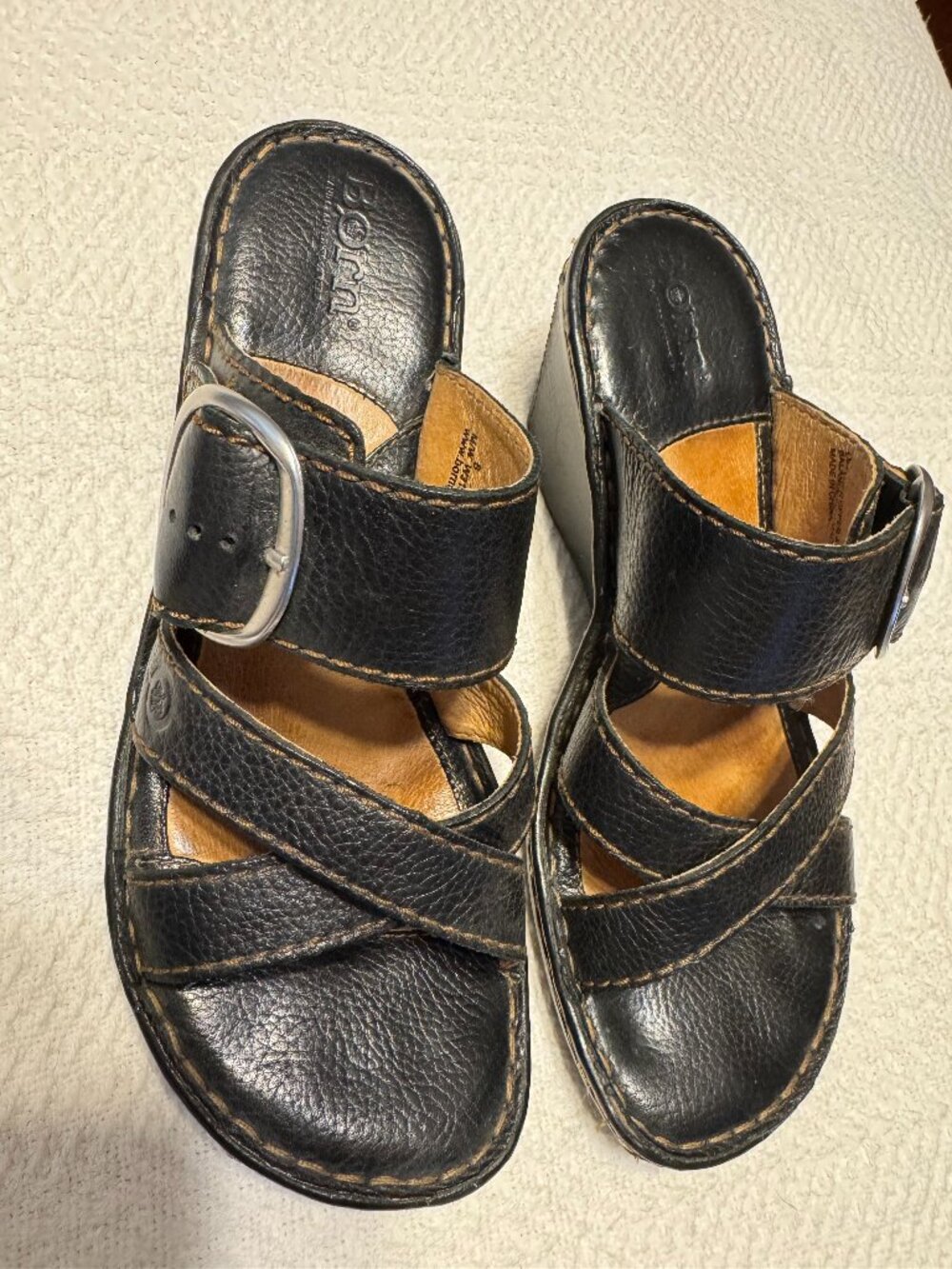 Born Black Leather Wedge Sandals Sz. 6